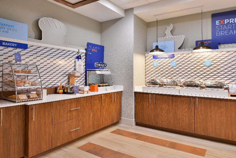 Holiday Inn Express - Early By Ihg Εξωτερικό φωτογραφία